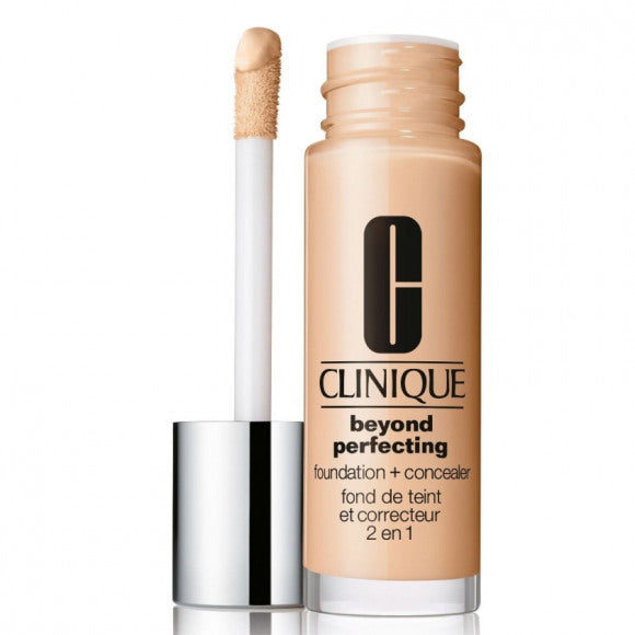 Clinique Beyond Perfecting Foundation + Concealer 30ml | Cream Whip - 018 |
